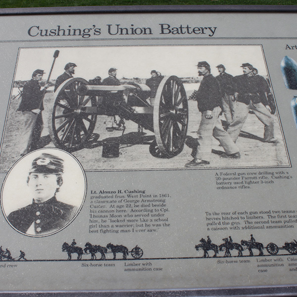 Gettysburg plaque describing Cushing's Union Battery 