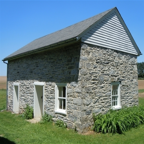 Image of the stone summer kitchen