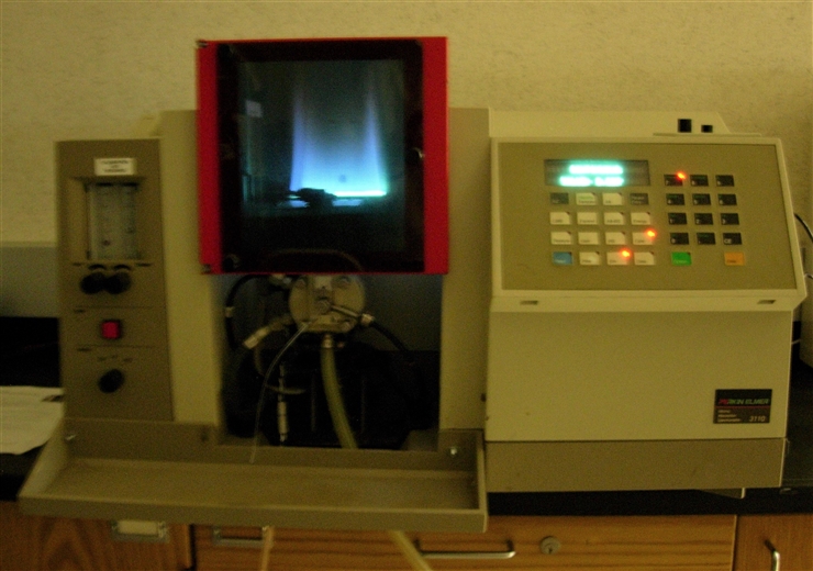 Perkin Elmer 3110 atomic absoption spectrophotometer