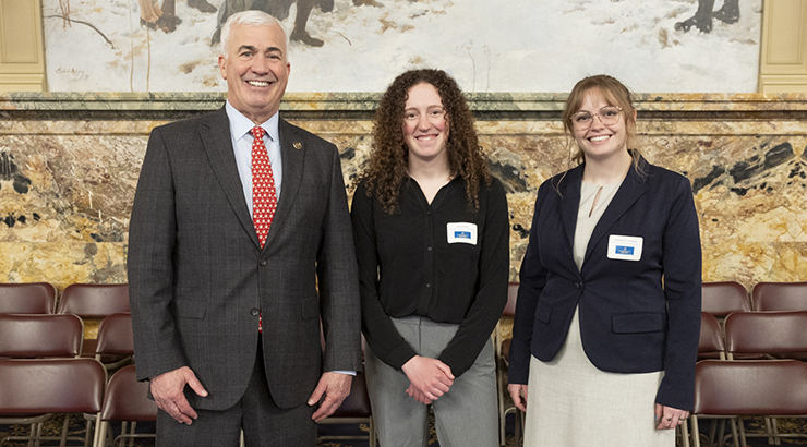 Students Participate in Undergraduate Research Day